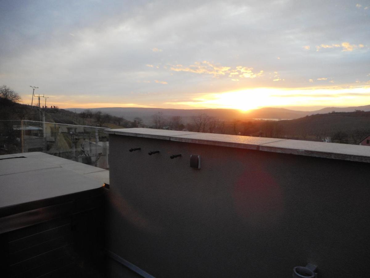 Ferienwohnung V Zajecskej Vezi Zaječí Exterior foto